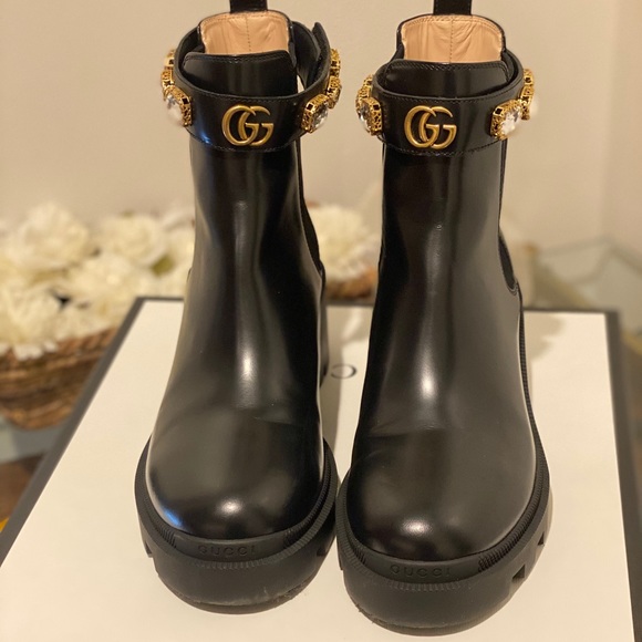 Gucci Leather Ankle Boot with Belt size 39 - Picture 7 of 10